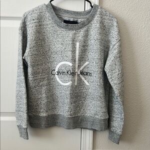 Calvin Klein Women's Gray Crewneck